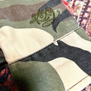 NWOT Women’s Roxy Camouflage Jean Jacket